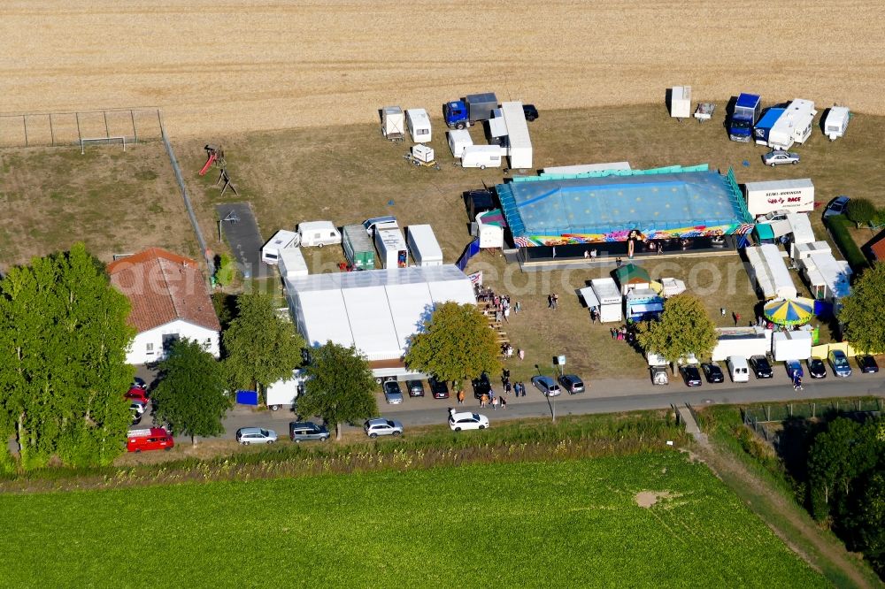 Rosdorf from the bird's eye view: Fair - event location at festival in Rosdorf in the state Lower Saxony, Germany