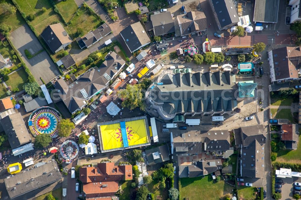 Aerial image Hattingen - Fair - event location at festival near the dom in Hattingen in the state North Rhine-Westphalia