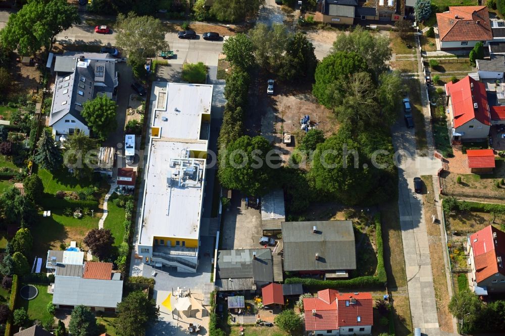 Aerial photograph Berlin - Kindergarten building and Nursery school on Dirschauer Strasse in the district Mahlsdorf in Berlin, Germany