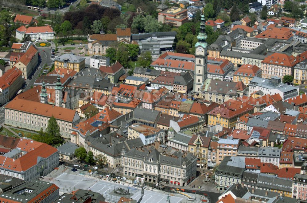 Klagenfurt from the bird's eye view: Blick auf das Altstadtzentrum von Klagenfurt im Bereich Pfarrhofgasse, Renngasse, Pfarrplatz, Herrengasse.