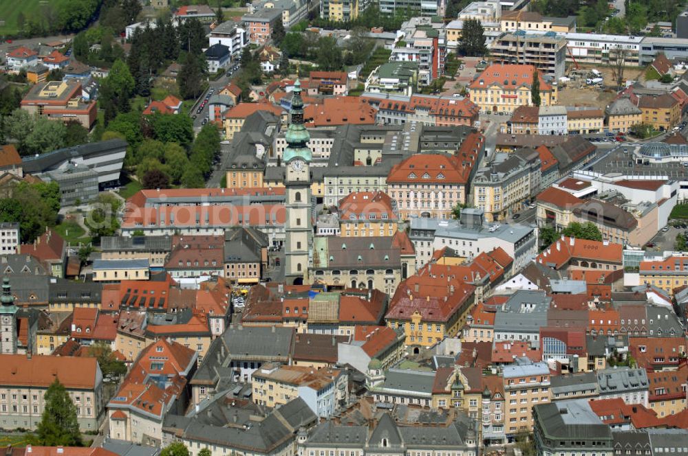 Aerial image Klagenfurt - Blick auf das Altstadtzentrum von Klagenfurt im Bereich Pfarrhofgasse, Renngasse, Pfarrplatz, Herrengasse.