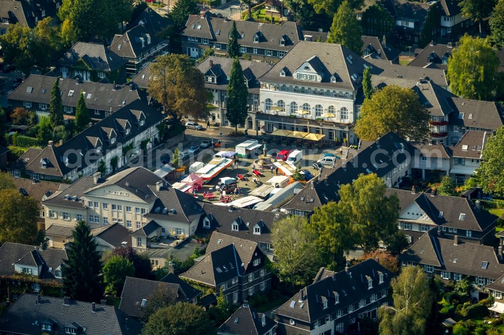 Essen from the bird's eye view: View of the square Kleiner Markt in Essen in the state North-Rhine Westphalia