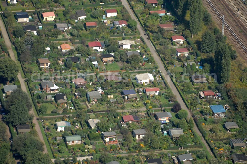 Berlin from above - Blick auf die Kleingarten-Siedlung Kolonie Rosengarten in Karow-Nord.