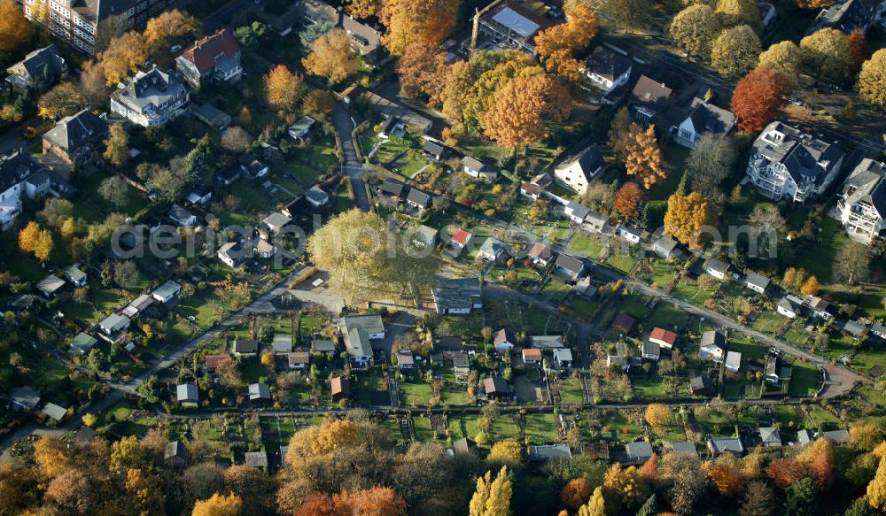 Bochum from the bird's eye view: Blick auf die Kleingartenanlage Grabeland Ehrenfeld.