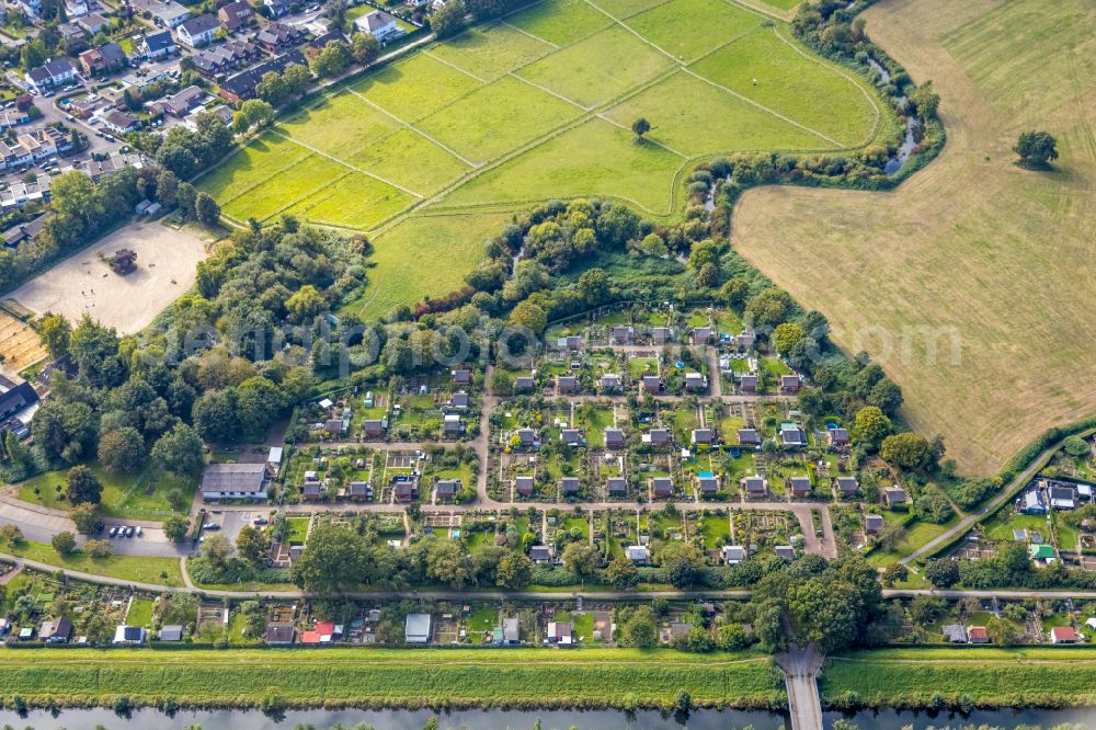 Hamm from the bird's eye view: Allotment gardens and cottage settlement in Hamm at Ruhrgebiet in the state North Rhine-Westphalia, Germany