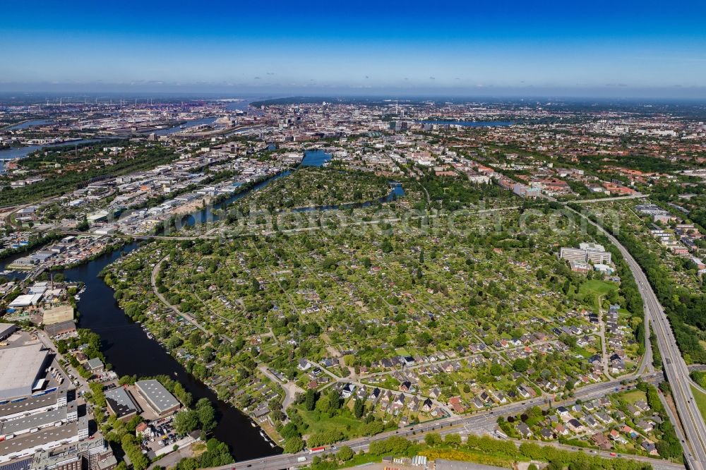 Hamburg from the bird's eye view: Allotments gardens plots of the association - the garden colony Horner Marsch between Daniel-Bartels-Weg and Schurzallee-Mitte in the district Horn in Hamburg, Germany