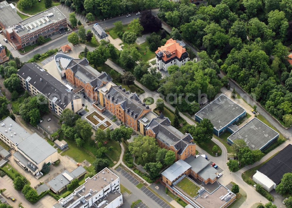 Jena from above - The Department of Child and Adolescent Psychiatry, Psychosomatics and Psychotherapy, Friedrich-Schiller-University of Jena in Thuringia is located on the campus north of St. John Cemetery. In the two low-rise buildings with the intermediate gear is the University Computer Centre