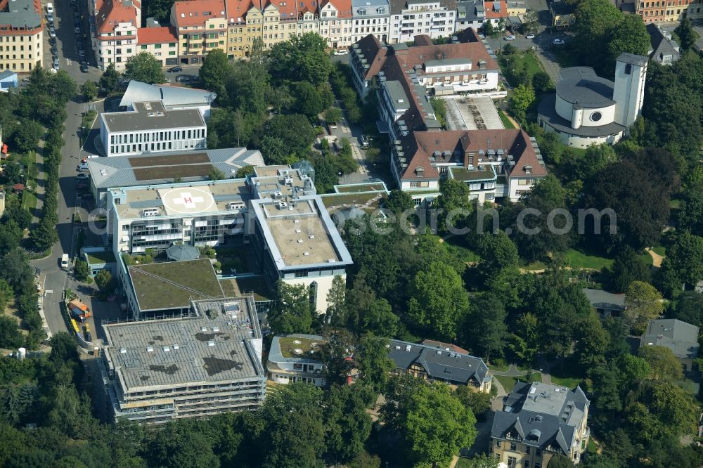 Aerial photograph Leipzig - Clinic of the hospital grounds of the Saint Elisabeth hospital in Leipzig in the state of Saxony. The catholic Saint Bonifatius church is located next to it