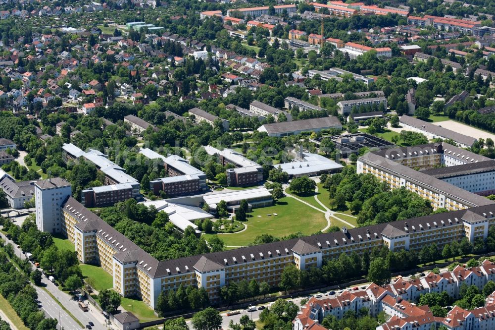 Aerial image München - Clinic area of the specialist's centre Munich of the armed forces of hospital of Amberg in the district of Milbertshofen-Am Hard in Munich in the federal state Bavaria, Germany