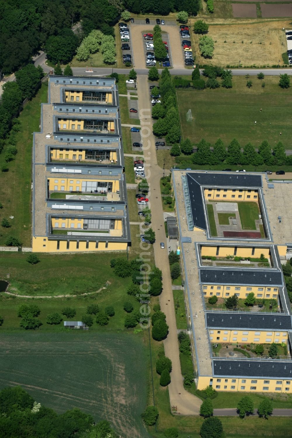 Aerial photograph Bernburg (Saale) - Hospital grounds of the Clinic Center Bernburg in Bernburg (Saale) in the state Saxony-Anhalt