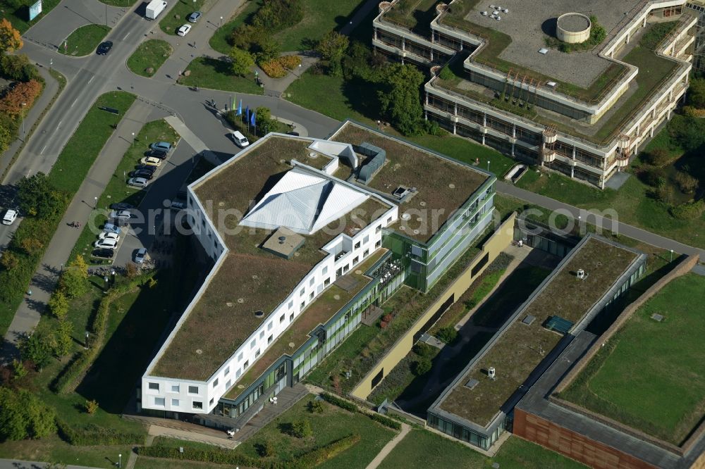 Heidelberg from above - Clinic of the hospital grounds of the National Centre for Tumor Diseases (NCT) of the university hospital in Heidelberg in the state of Baden-Wuerttemberg