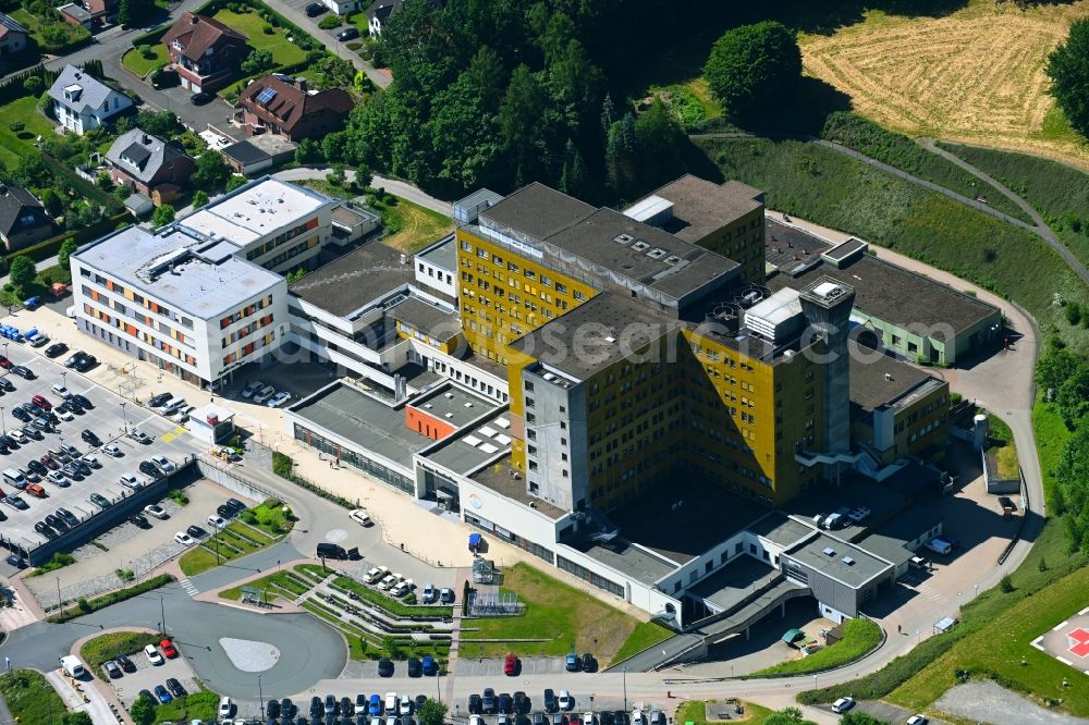 Höxter from above - Hospital grounds of the Clinic Klinikum Weser-Egge - St. Ansgar Krankenhaus Hoexter in Hoexter in the state North Rhine-Westphalia, Germany