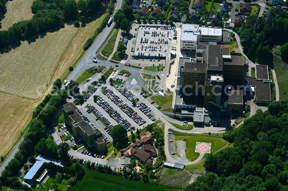 Aerial image Höxter - Hospital grounds of the Clinic Klinikum Weser-Egge - St. Ansgar Krankenhaus Hoexter in Hoexter in the state North Rhine-Westphalia, Germany