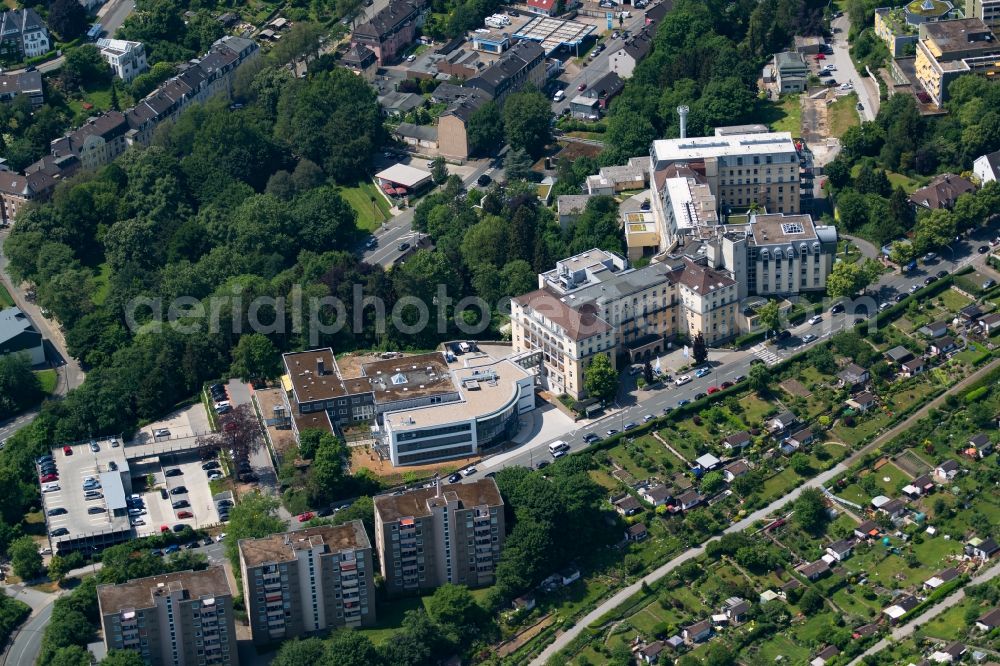 Aerial photograph Wuppertal - Hospital grounds of the Clinic AGAPLESION BETHESDA KRANKENHAUS WUPPERTAL gGmbH in Wuppertal in the state North Rhine-Westphalia, Germany