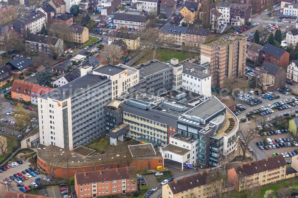 Herne from the bird's eye view: Hospital grounds of the Clinic St. Anna Hospital on Hospitalstrasse in Herne in the state North Rhine-Westphalia, Germany