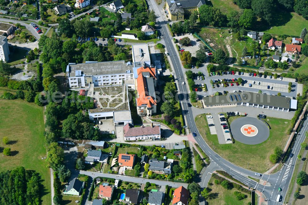 Aerial image Radeberg - Hospital grounds of the Asklepios-ASB Hospital Radeberg GmbH on Pulsnitzer Strasse with the Radeberg rescue station on the opposite side and a helipad in the district Feldschloesschen in Radeberg in the state Saxony, Germany