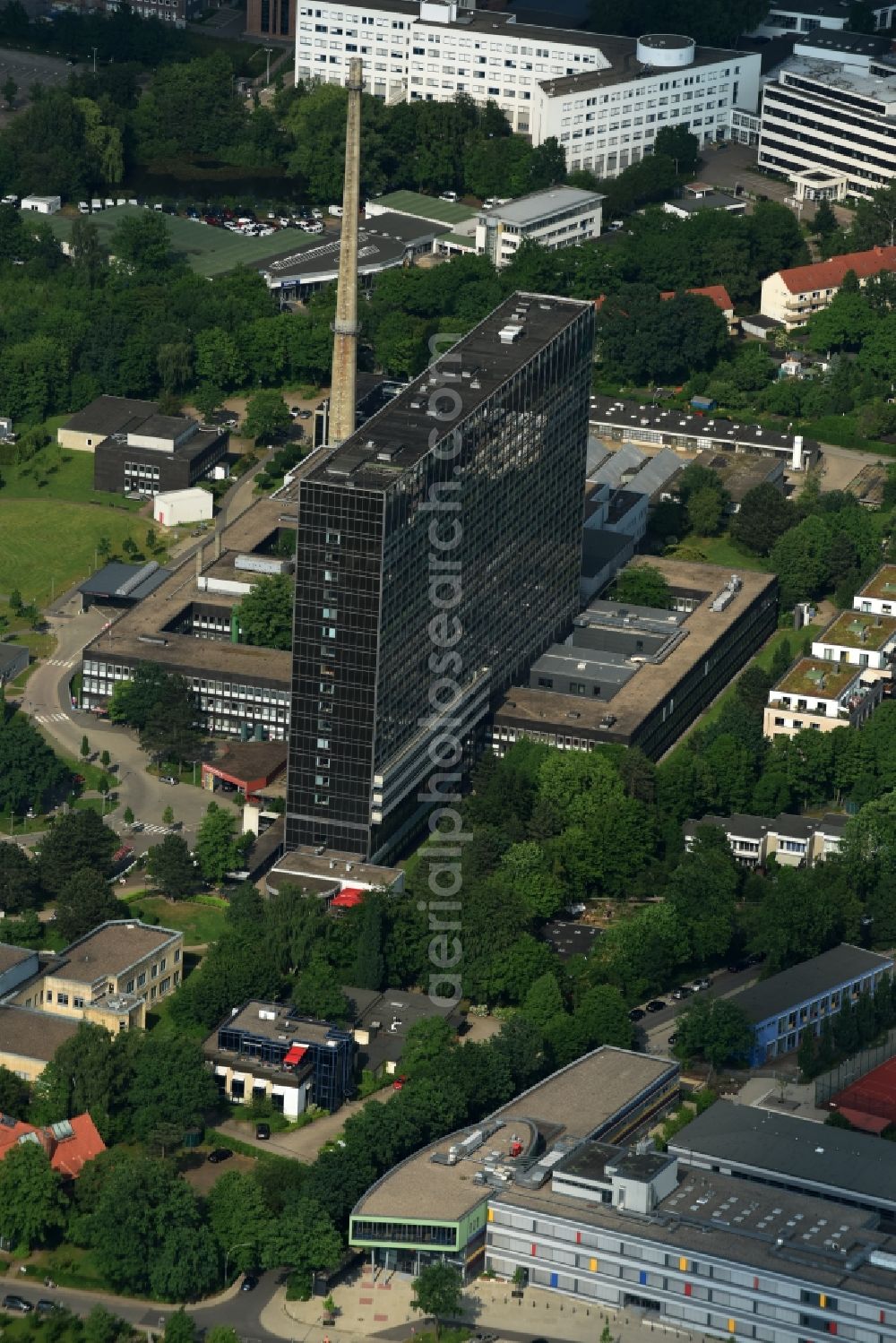 Aerial image Hamburg - Clinic of the hospital grounds Asklepios Klinik Altona on Paul-Ehrlich-Strasse in Hamburg