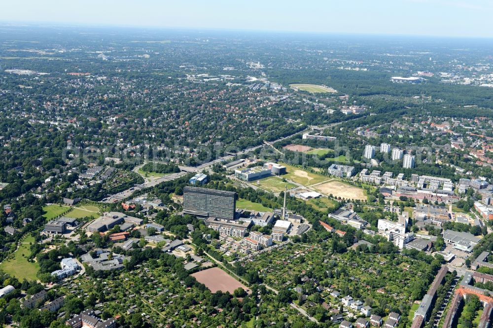 Aerial photograph Hamburg - Hospital Asklepios Klinik Altona and view of the West of Hamburg in Germany