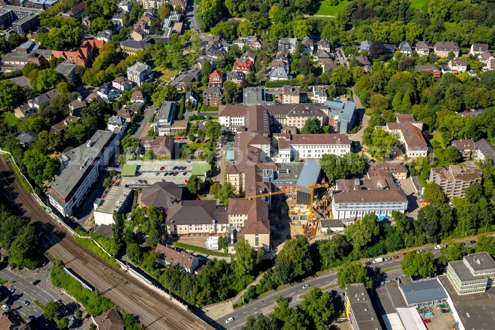 Bochum from above - Hospital grounds of the ClinicAugusta-Kranken-Anstalt gGmbH in the Bergstrasse in Bochum in the state North Rhine-Westphalia