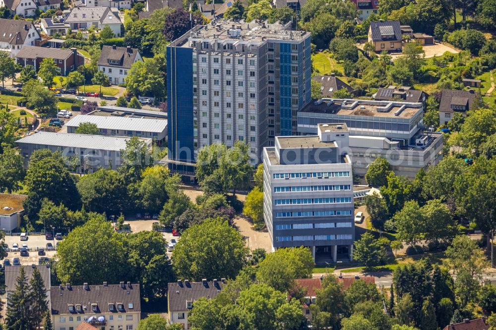 Hattingen from the bird's eye view: Hospital grounds of the Clinic Augusta-Kranken-Anstalt gGmbH on street Bredenscheider Strasse in Hattingen at Ruhrgebiet in the state North Rhine-Westphalia, Germany