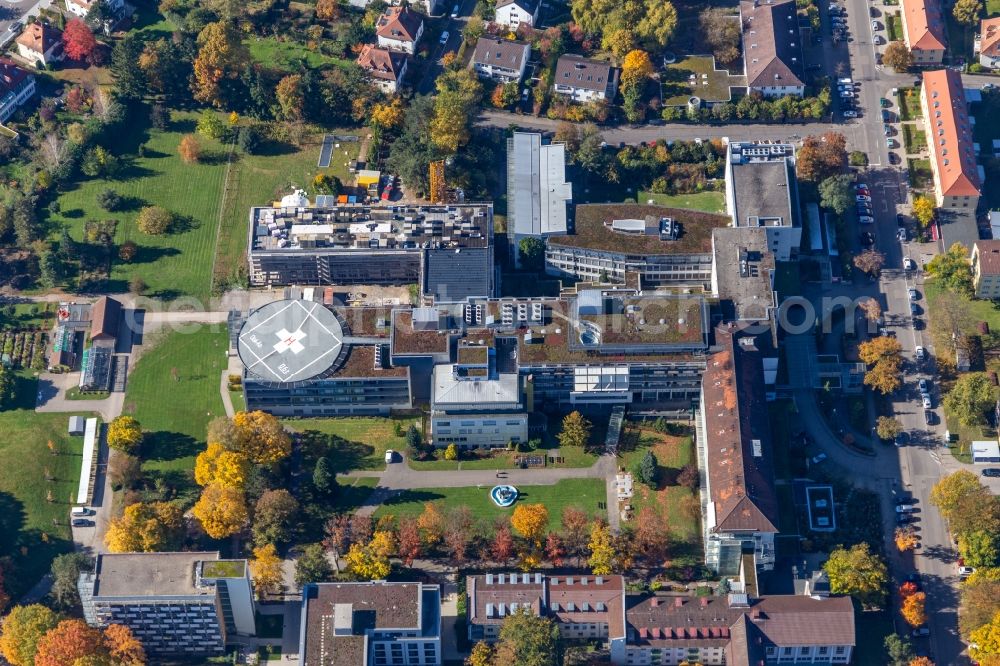 Karlsruhe from above - Hospital grounds of the Clinic Ev. Diakonissenanstalt Karlsruhe-Rueppurr in the district Rueppurr in Karlsruhe in the state Baden-Wuerttemberg, Germany