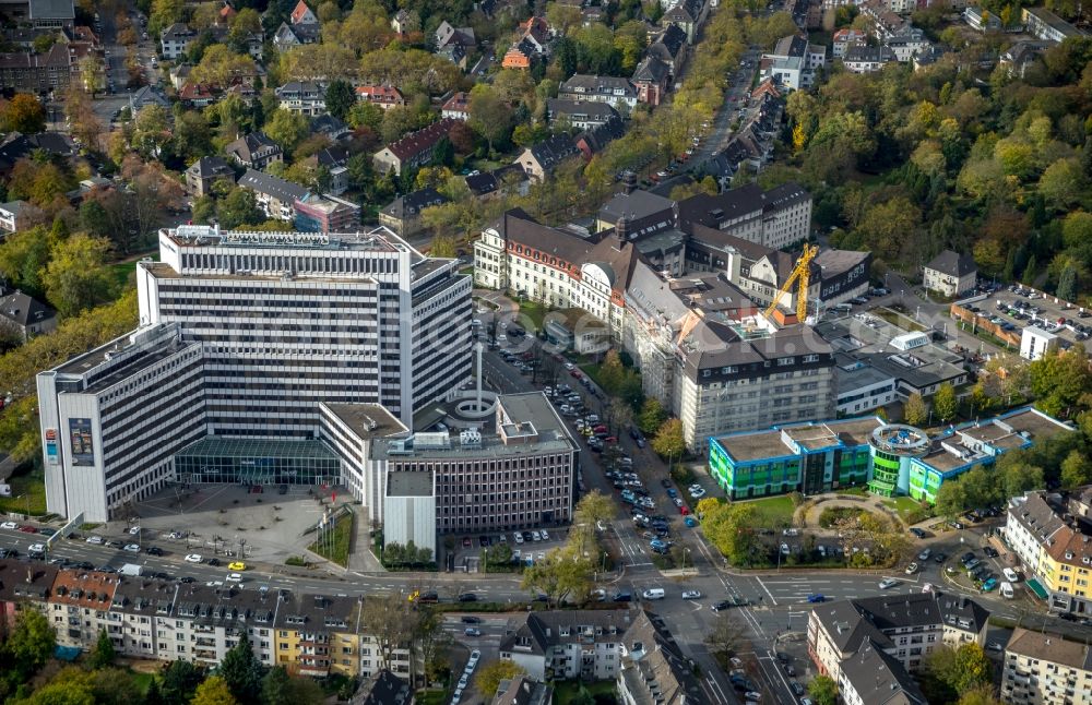 Essen from above - Hospital grounds of the Clinic Elisabeth-Krankenhaus Essen on Klara-Kopp-Weg in Essen in the state North Rhine-Westphalia, Germany