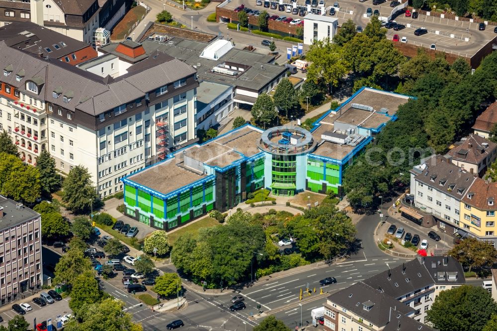 Aerial image Essen - Hospital grounds of the Clinic Elisabeth-Krankenhaus Essen on Klara-Kopp-Weg in Essen in the state North Rhine-Westphalia, Germany