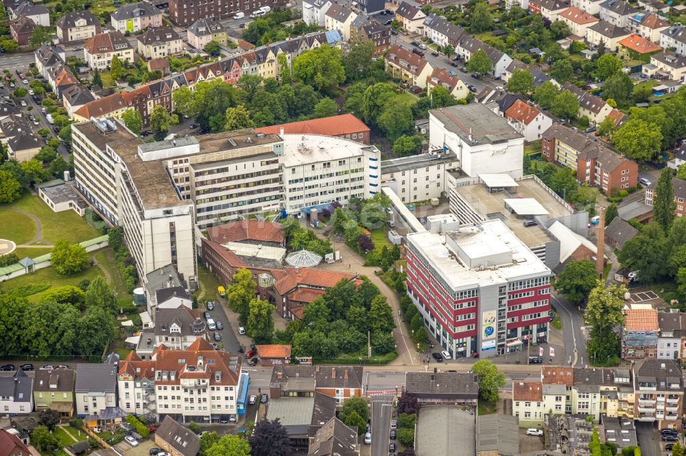 Aerial photograph Hamm - Hospital grounds of the Clinic Evangelisches Krankenhaus Hamm on street Werler Strasse in Hamm at Ruhrgebiet in the state North Rhine-Westphalia, Germany