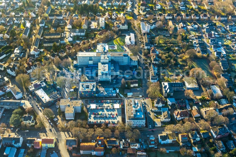 Aerial image Unna - Hospital grounds of the Clinic Evangelisches Krankenhaus in Unna in the state North Rhine-Westphalia, Germany