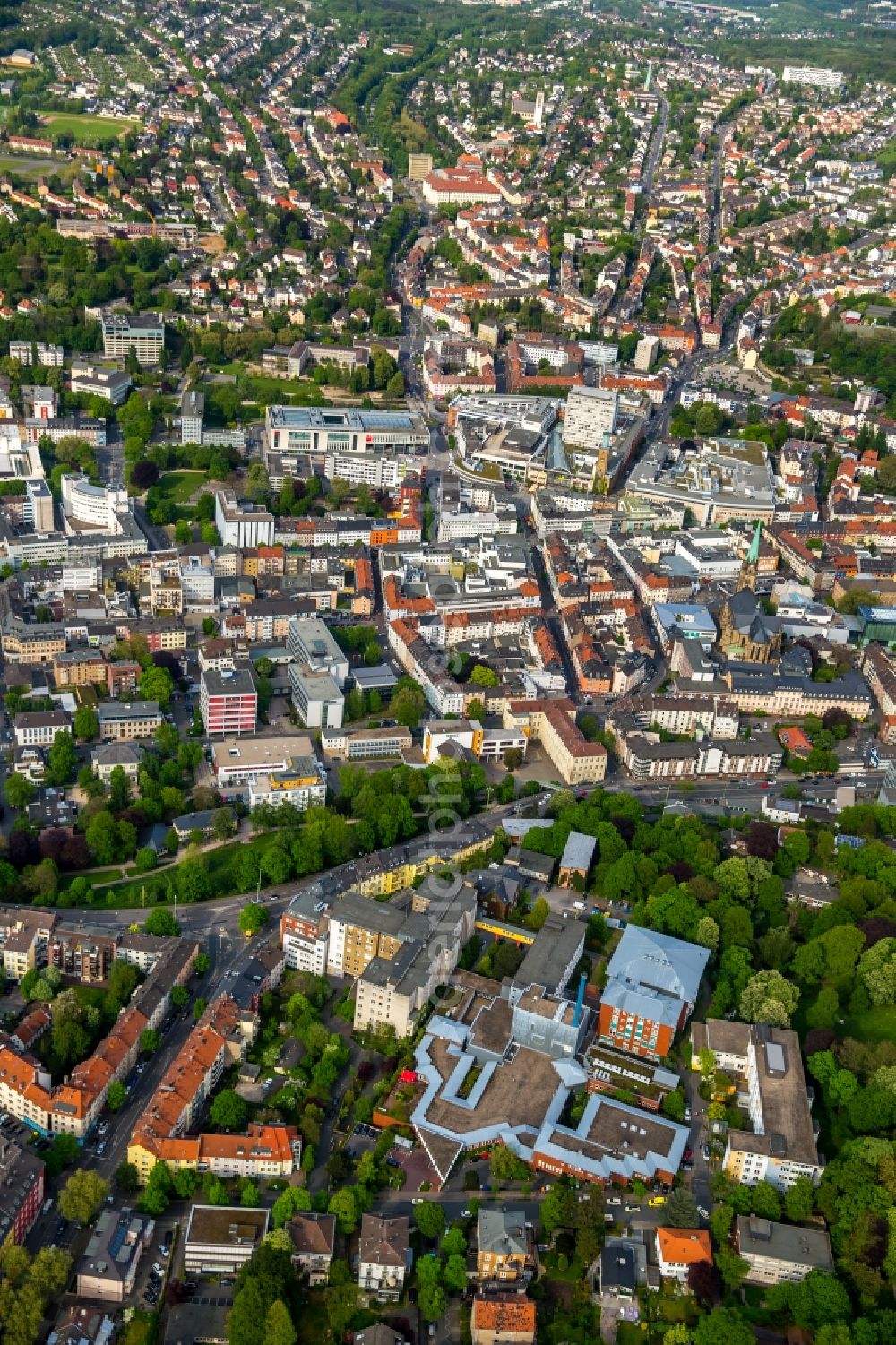 Aerial image Hagen - Clinic of the hospital grounds on Gruenstrasse in Hagen in the state North Rhine-Westphalia