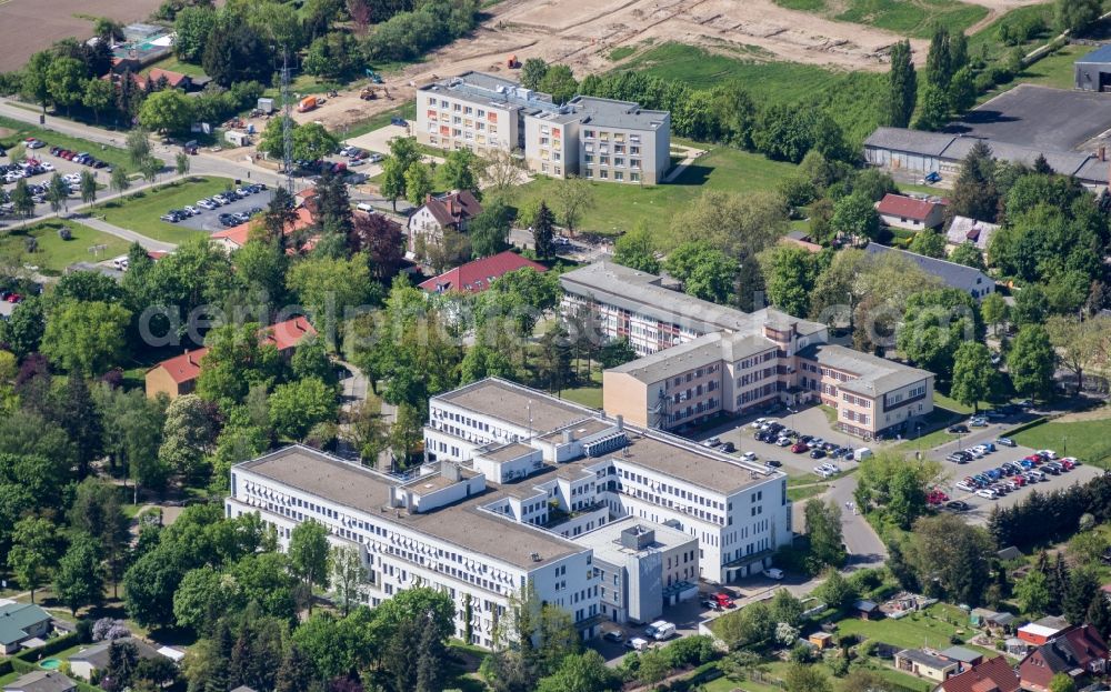 Nauen from the bird's eye view: Hospital grounds of the Clinic Havellandklinik in Nauen in the state Brandenburg, Germany