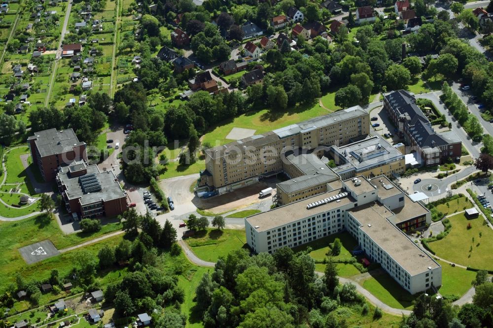 Cuxhaven from above - Hospital grounds of the Clinic HELIOS Klinik Cuxhaven on Altenwalder Chaussee in Cuxhaven in the state Lower Saxony, Germany