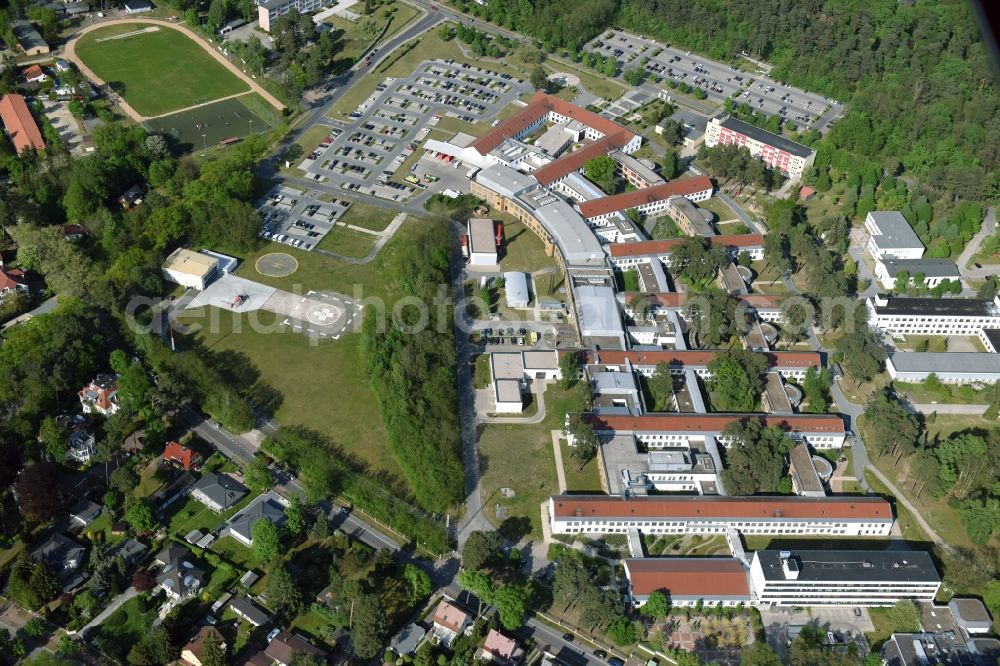 Bad Saarow from above - Clinic of the hospital grounds HELIOS Klinikum Bad Saarow Klinik fuer Anaesthesiologie, Intensivmedizin, Notfallmedizin und Schmerztherapie an der Pieskower Strasse in Bad Saarow in the state Brandenburg