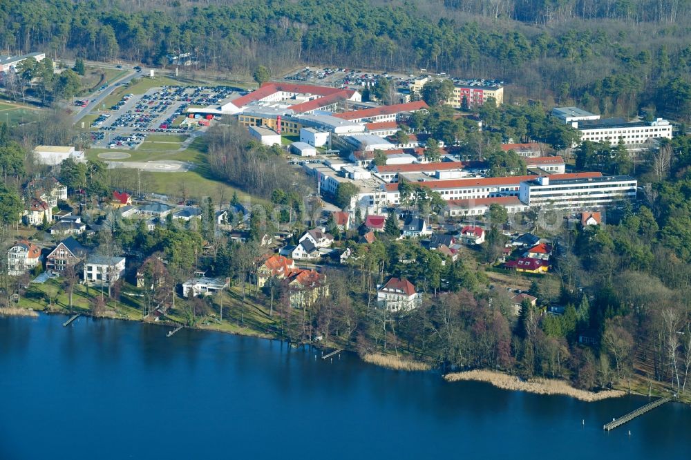 Bad Saarow from above - Clinic of the hospital grounds HELIOS Klinikum Bad Saarow Klinik fuer Anaesthesiologie, Intensivmedizin, Notfallmedizin und Schmerztherapie an der Pieskower Strasse in Bad Saarow in the state Brandenburg