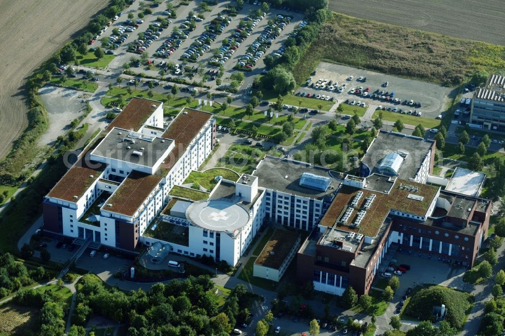 Aerial photograph Leipzig - Hospital grounds of the Clinic HELIOS Park-Klinikum Leipzig and Herzzentrum Leipzig on Struempellstrasse in Leipzig in the state Saxony, Germany