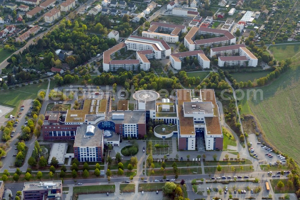 Aerial image Leipzig - Hospital grounds of the Clinic HELIOS Park-Klinikum Leipzig and Herzzentrum Leipzig on Struempellstrasse in the district Probstheida in Leipzig in the state Saxony, Germany