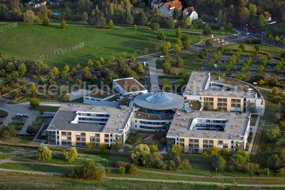 Aerial image Leipzig - Hospital grounds of the Clinic HELIOS Park-Klinikum Leipzig on Morawitzstrasse in the district Probstheida in Leipzig in the state Saxony, Germany