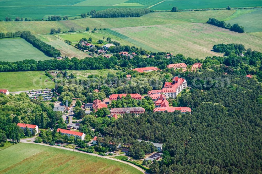 Treuenbrietzen from above - Hospital grounds Johanniter-Krankenhaus Treuenbrietzen in of Johanniterstrasse in Treuenbrietzen in the state Brandenburg, Germany