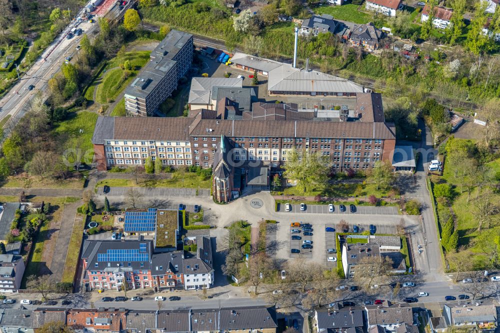 Gelsenkirchen from the bird's eye view: Clinic of the hospital grounds St. Josef-Hospital in Gelsenkirchen in the state North Rhine-Westphalia