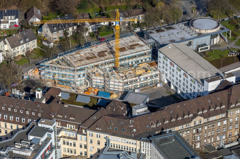 Bochum from above - Hospital grounds of the Clinic St. Josef-Hospital on street Gudrunstrasse in the district Innenstadt in Bochum at Ruhrgebiet in the state North Rhine-Westphalia, Germany