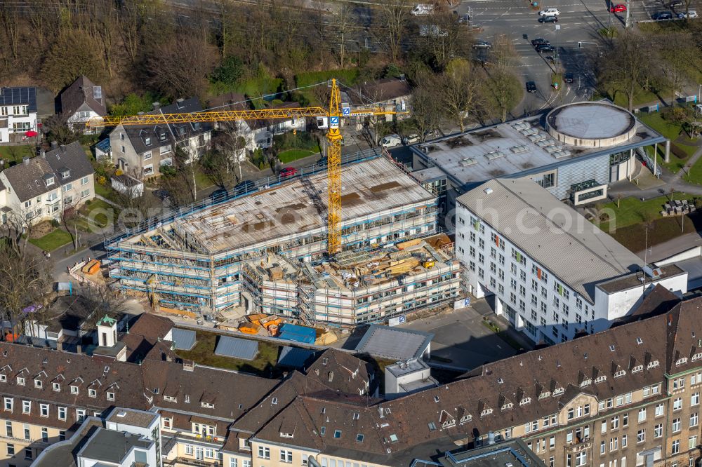 Bochum from above - Hospital grounds of the Clinic St. Josef-Hospital on street Gudrunstrasse in the district Innenstadt in Bochum at Ruhrgebiet in the state North Rhine-Westphalia, Germany