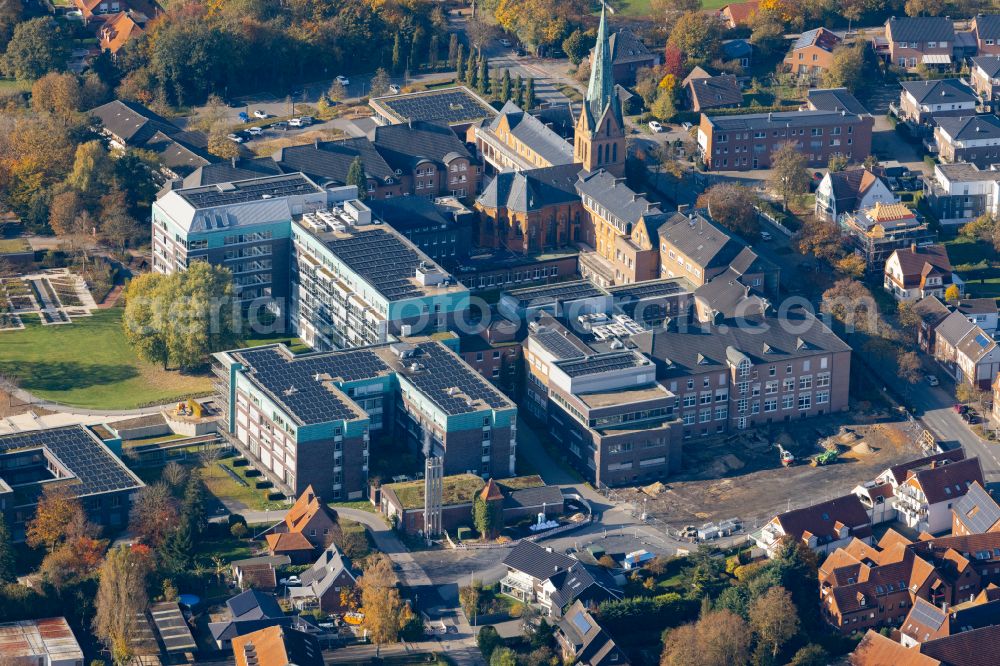 Aerial image Sendenhorst - Hospital grounds of the Clinic St. Josef-Stift on street Westtor in the district Albersloh in Sendenhorst in the state North Rhine-Westphalia, Germany