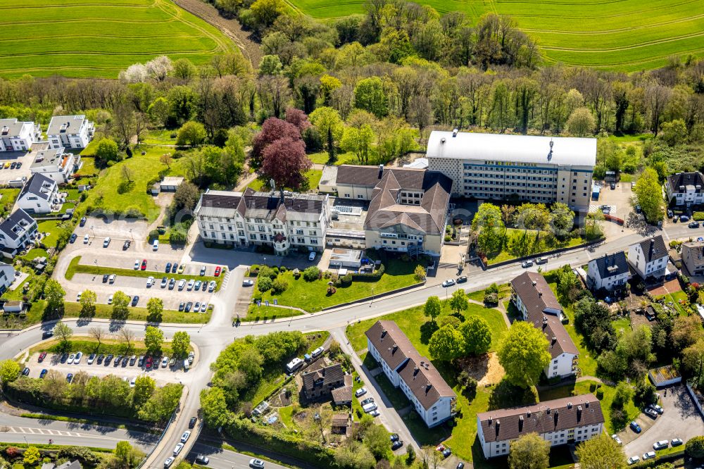 Aerial image Blankenstein - Hospital grounds of the Clinic Klinik Blankenstein on street Im Vogelsang in Blankenstein at Ruhrgebiet in the state North Rhine-Westphalia, Germany