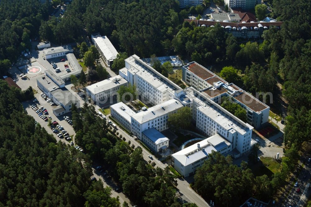 Hennigsdorf from the bird's eye view: Hospital grounds of the Clinic Klinik Hennigsdorf on Marwitzer Strasse in Hennigsdorf in the state Brandenburg, Germany