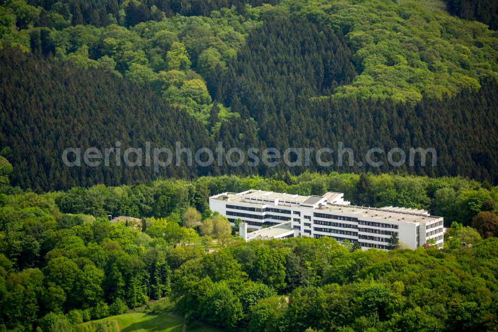 Aerial photograph Ennepetal - Hospital grounds of the Clinic Klinik Koenigsfeld on Holthauser Talstrasse in Ennepetal in the state North Rhine-Westphalia, Germany