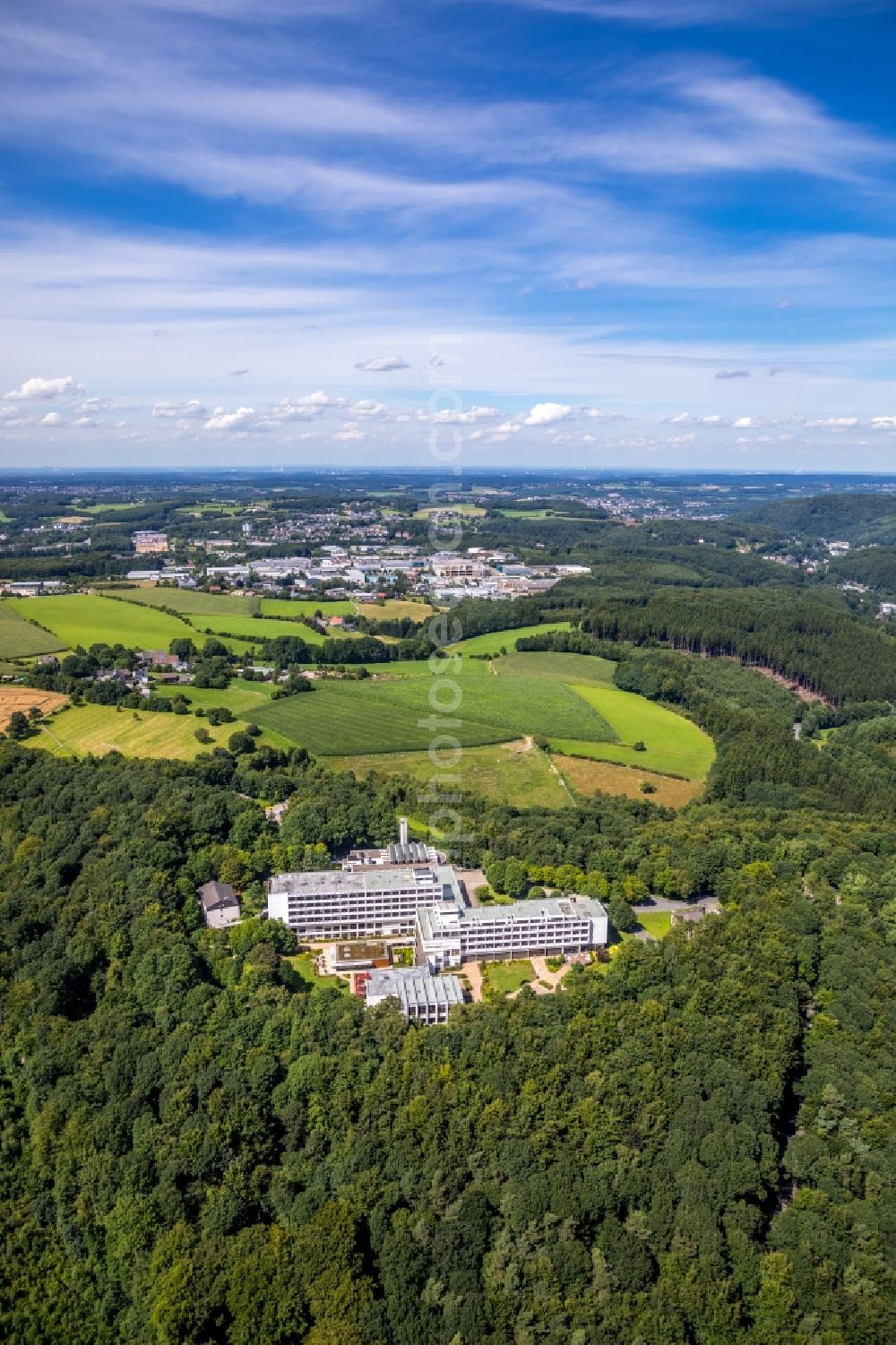 Aerial image Ennepetal - Hospital grounds of the Clinic Klinik Koenigsfeld on Holthauser Talstrasse in Ennepetal in the state North Rhine-Westphalia, Germany