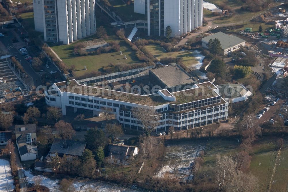 Ludwigshafen am Rhein from above - Hospital grounds of the Clinic BG Klinik Ludwigshafen in Ludwigshafen am Rhein in the state Rhineland-Palatinate