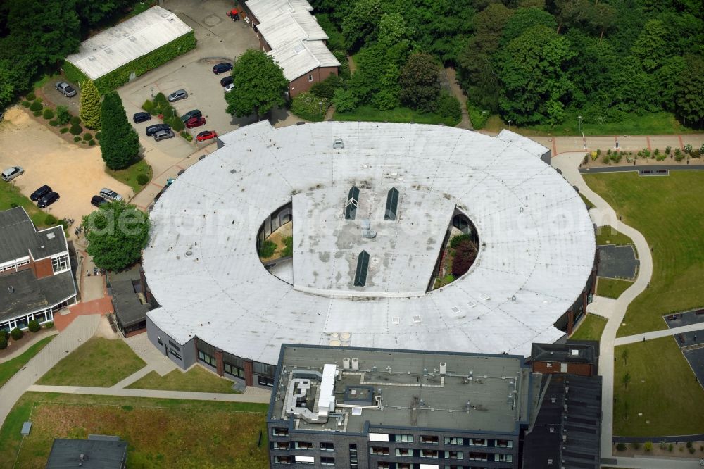 Aerial image Bad Bramstedt - Hospital grounds of the Clinic Klinikum Bad Bramstedt on Oskar-Alexander-Strasse in Bad Bramstedt in the state Schleswig-Holstein, Germany