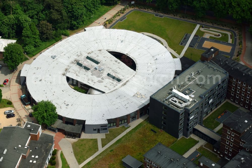 Bad Bramstedt from the bird's eye view: Hospital grounds of the Clinic Klinikum Bad Bramstedt on Oskar-Alexander-Strasse in Bad Bramstedt in the state Schleswig-Holstein, Germany