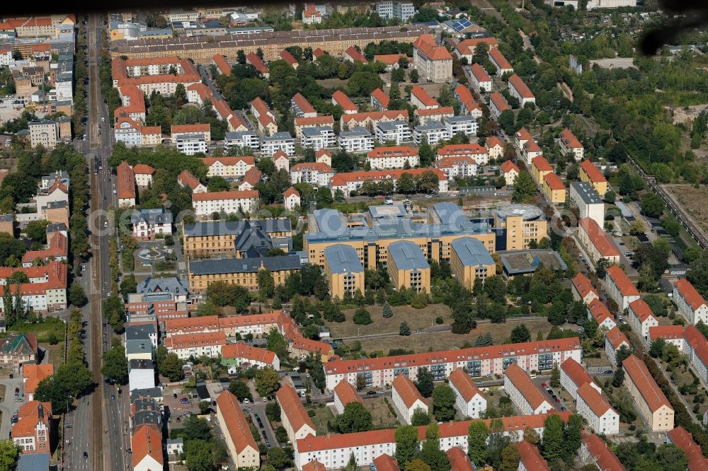 Halle (Saale) from above - Hospital grounds of the Clinic BG Klinikum Bergmannstrost Halle on Merseburger Strasse in Halle (Saale) in the state Saxony-Anhalt, Germany